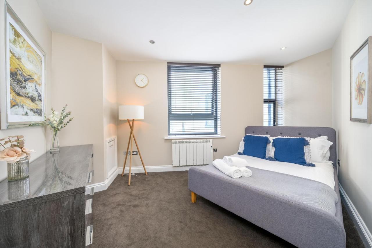 Apartment Spacious 2 Bedroom - Sleeps 6
